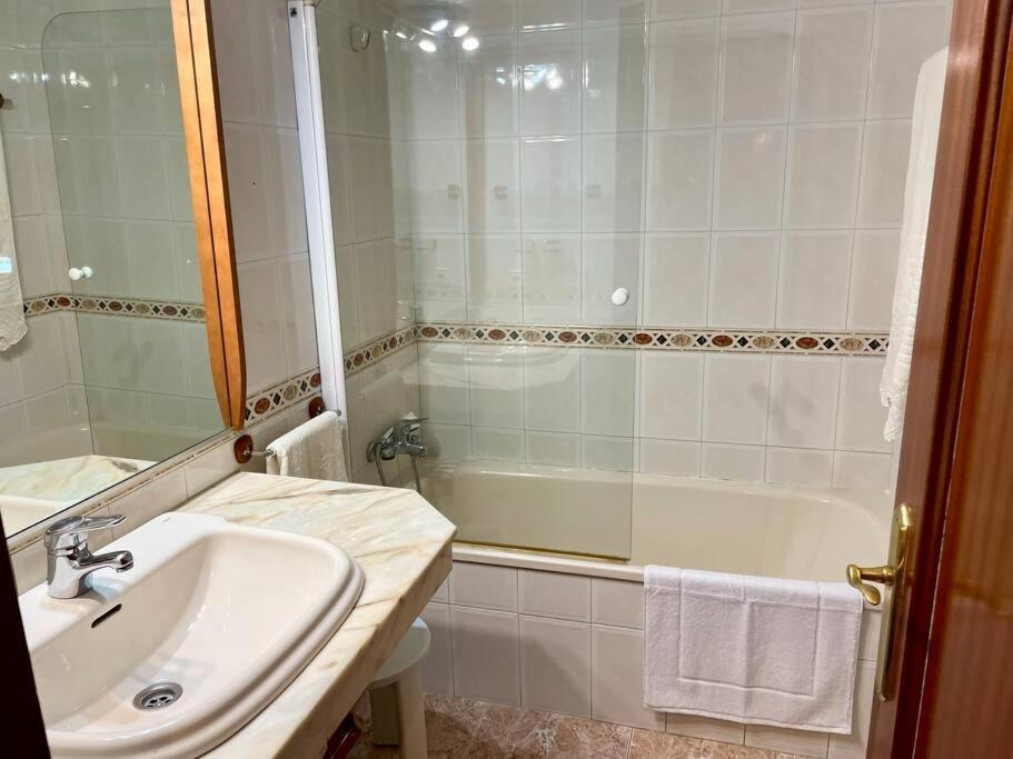 Apartamento Zoco กอร์โดบา ภายนอก รูปภาพ